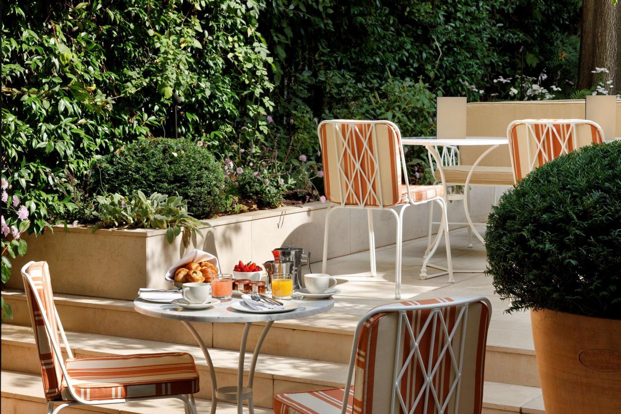 Le Belgrand Hotel Paris Champs Elysees, Tapestry By Hilton Экстерьер фото